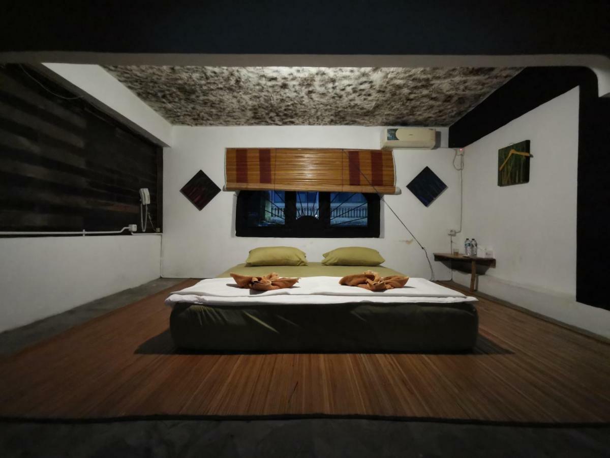 Hotel Bat & Arrow Padang  Camera foto